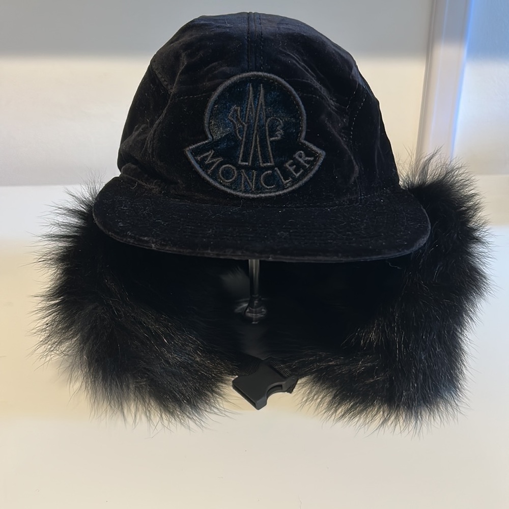 Moncler Fur Hat - Picture 3 of 5